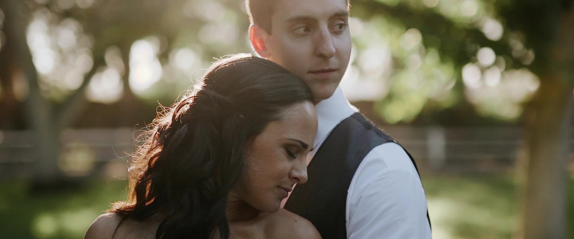 Alexis and Lindsay together under the trees at Westlake Village Inn