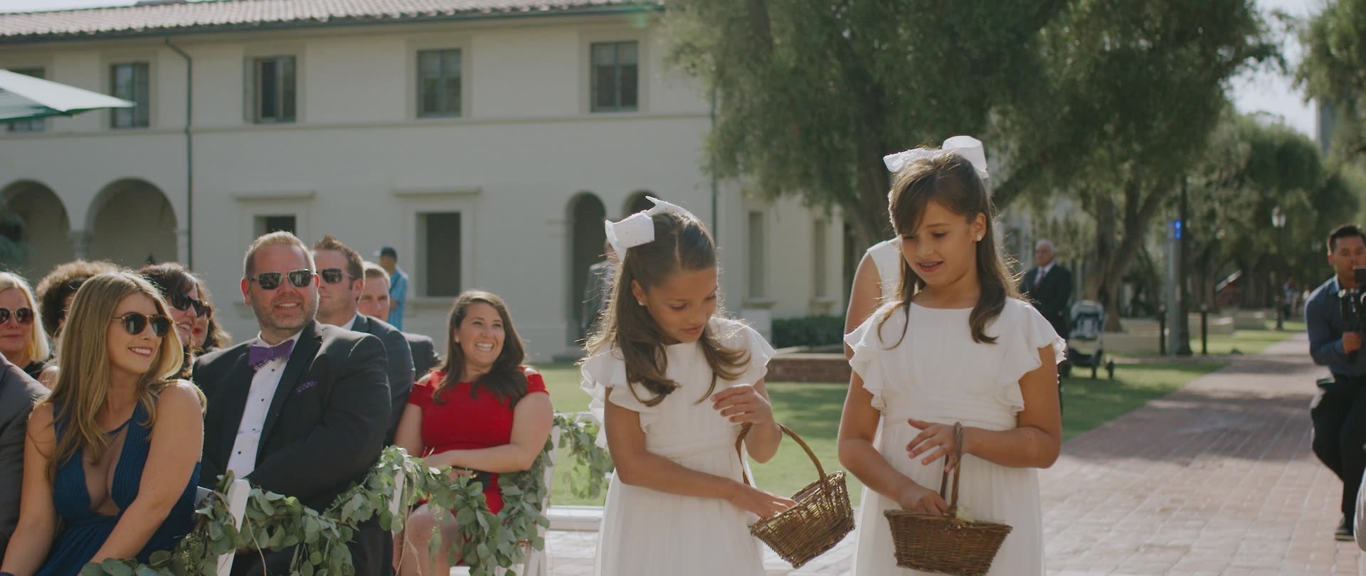 Guests gathered on the lawn outside The Athenaeum in Pasadena