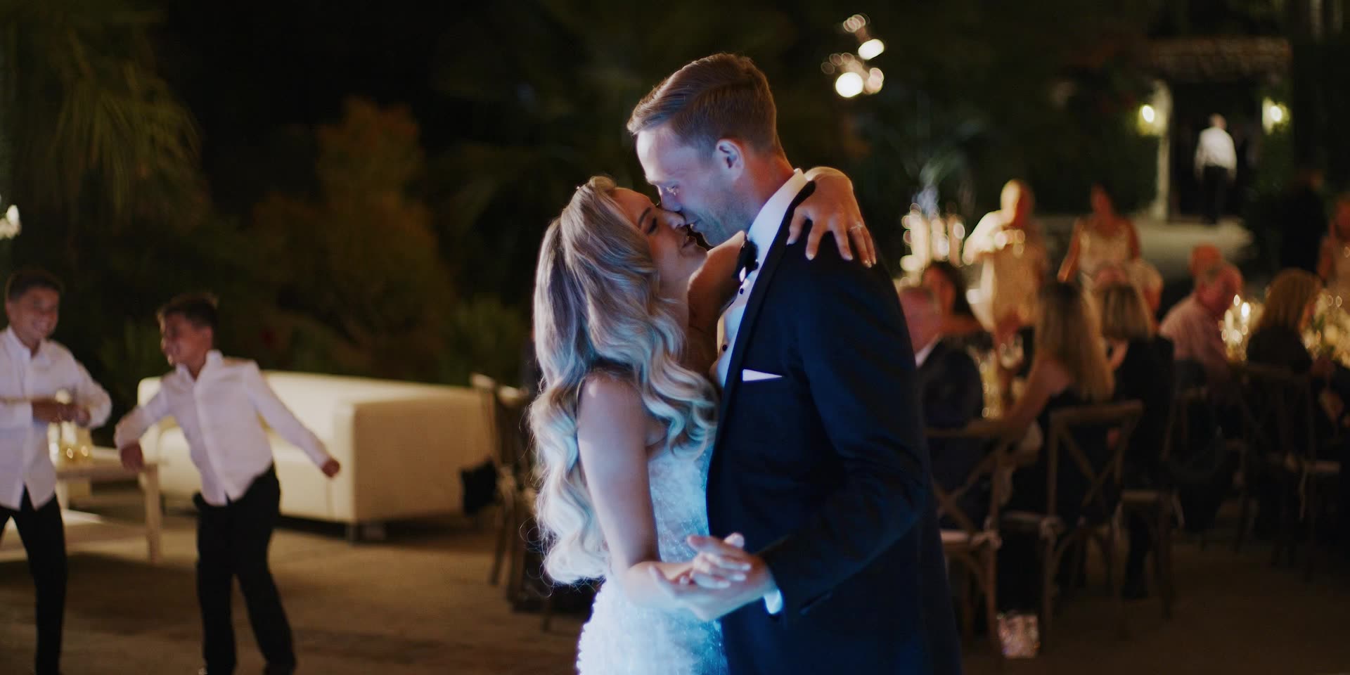 Dave and Alex's first dance at Hummingbird Nest Ranch
